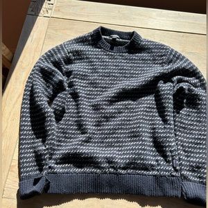Patagonia sweater.